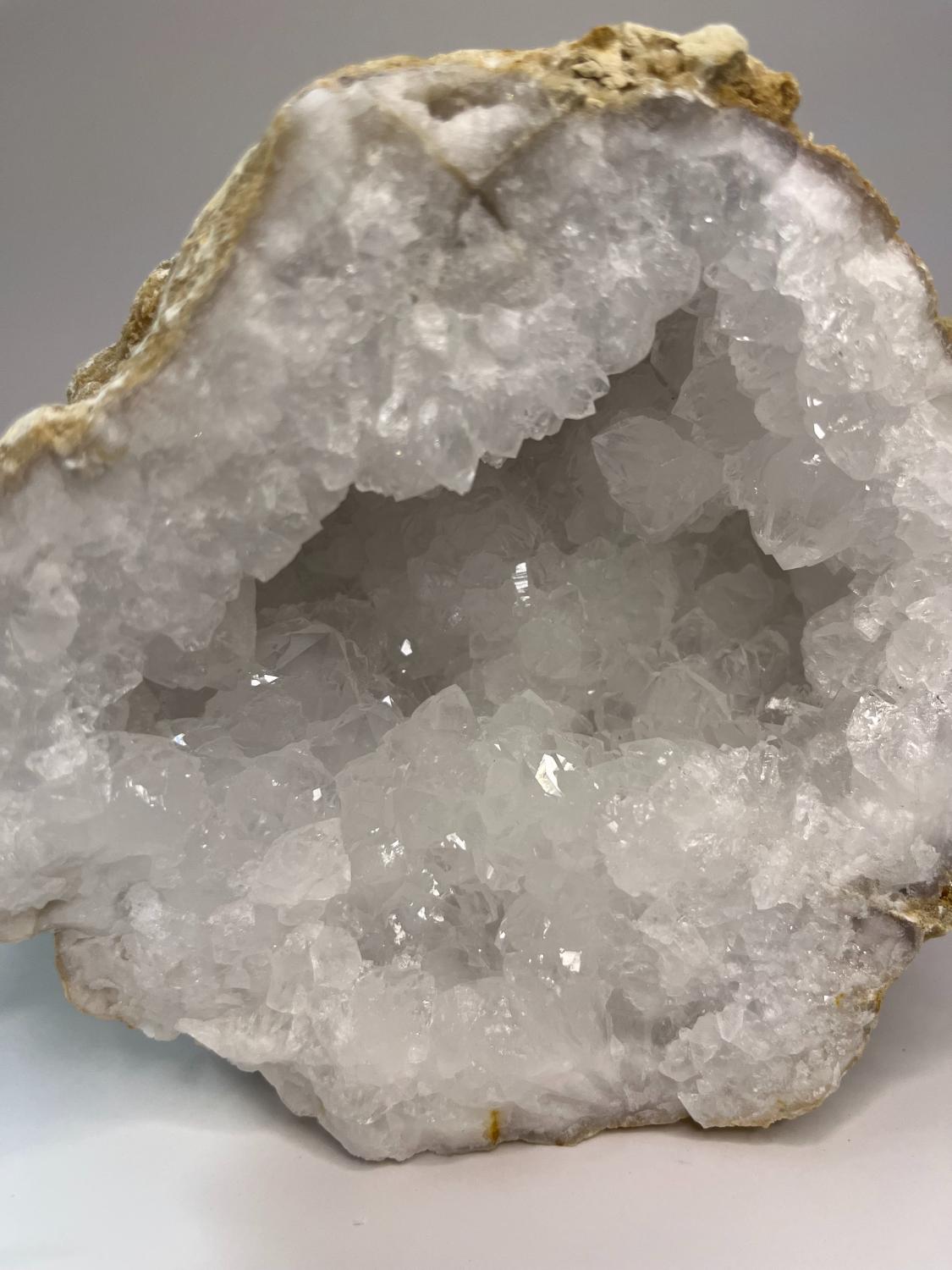 Bergkristal Geode – nr. 33