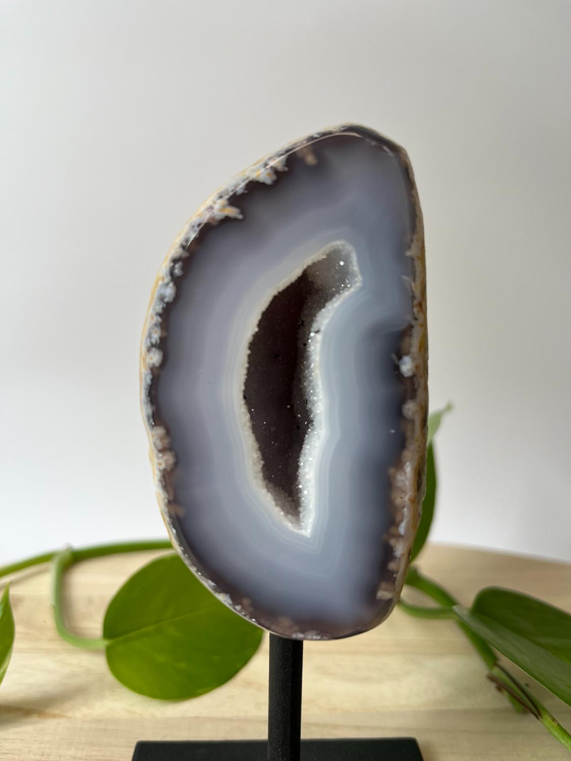 Agaat Geode op Standaard – nr. 1