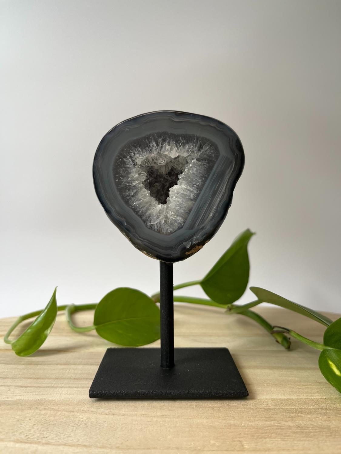 Agaat Geode op Standaard – nr. 3